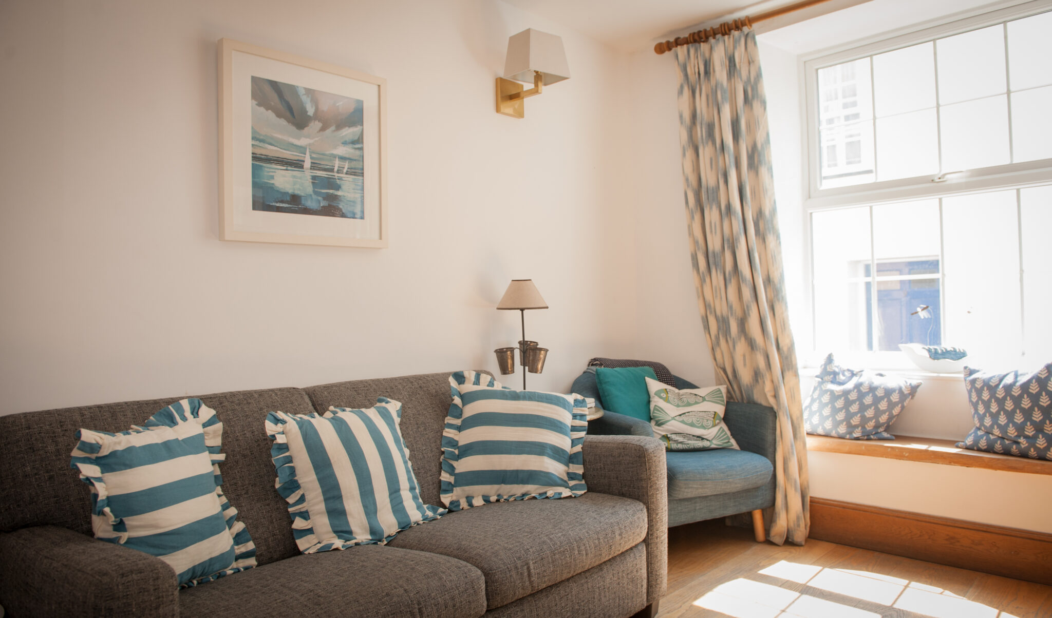 Teal_House_DSC_0858-1